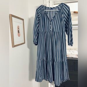 •Adorable MIDI Dress•